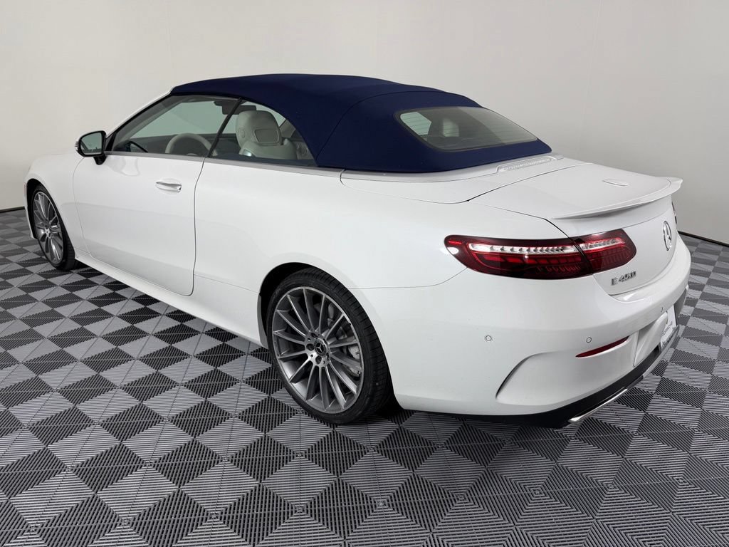 Used 2023 Mercedes-Benz E 450 Cabriolet image 3