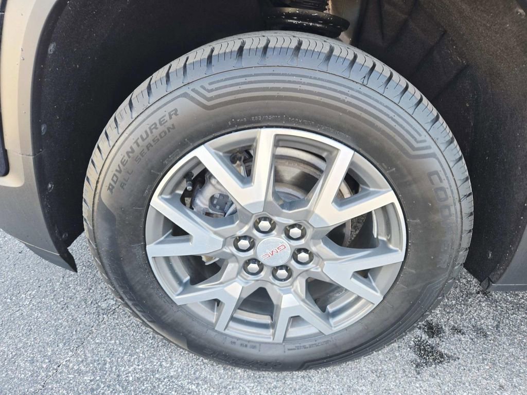 Used 2021 GMC Acadia SLE w/ Driver Convenience Package AWD/4WD image 19