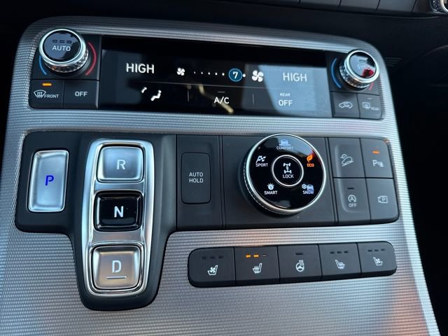 Used 2024 Hyundai Palisade Calligraphy image 32