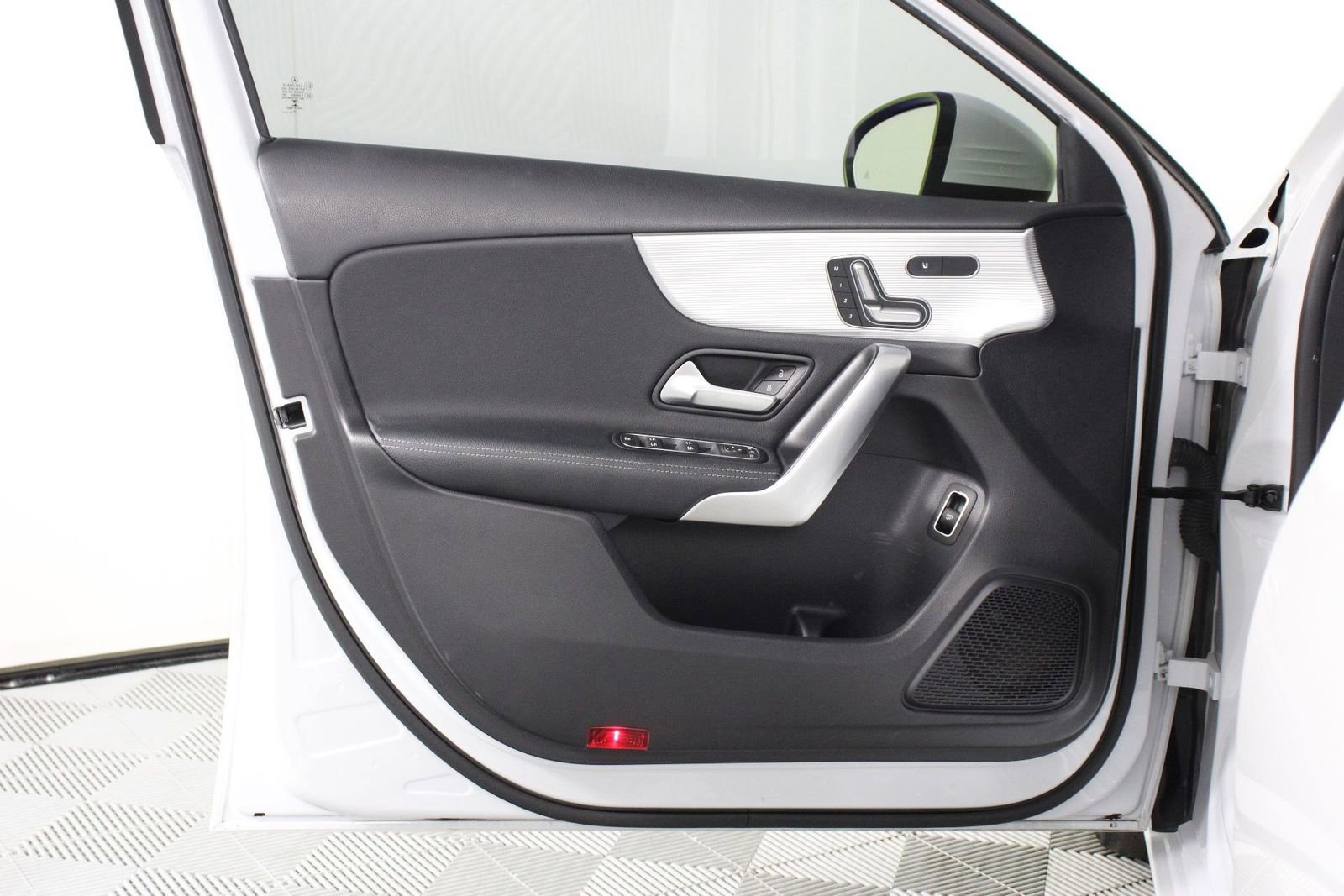 Used 2021 Mercedes-Benz A 220 image 17