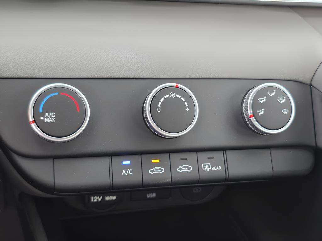 New 2026 Hyundai Elantra SE FWD image 20