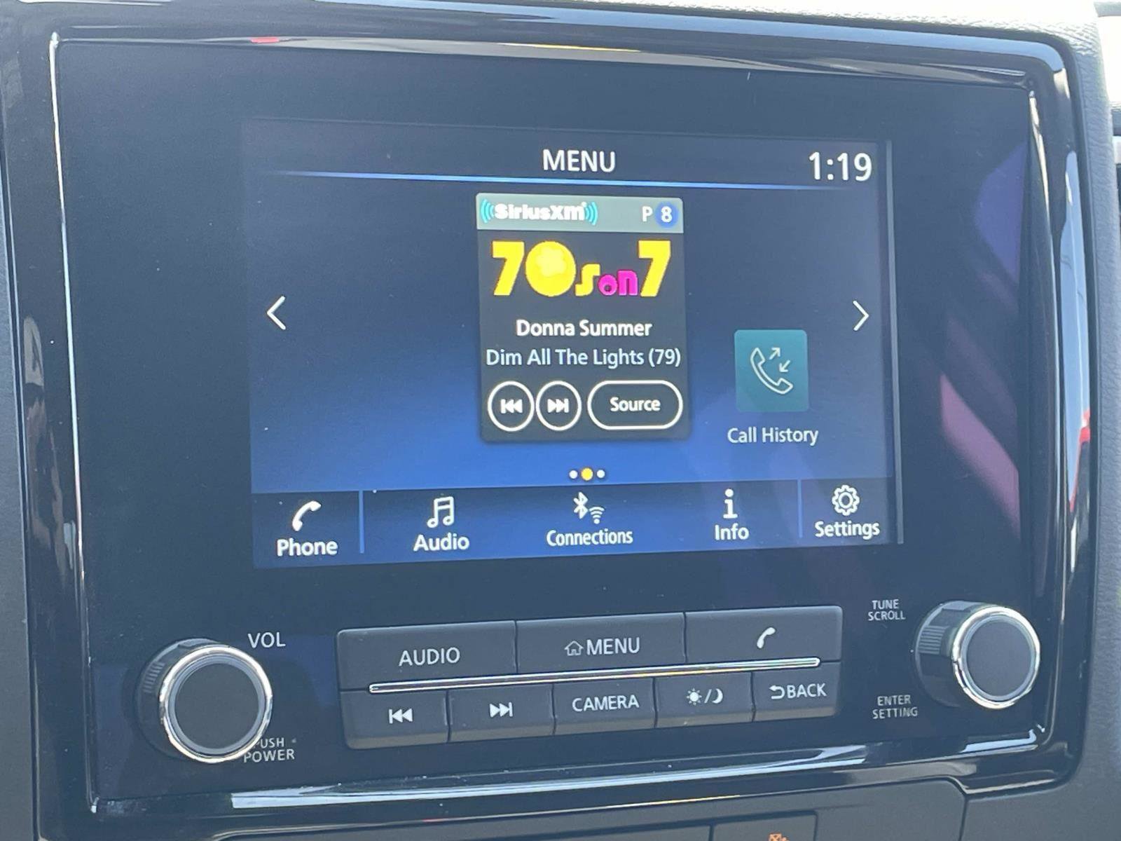 Used 2024 Nissan Frontier SV w/ SV Convenience Package image 15