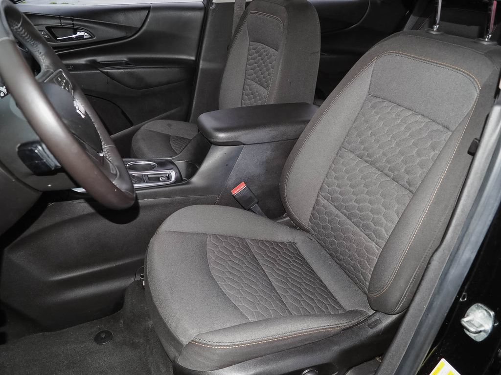 Certified 2018 Chevrolet Equinox LT FWD image 22