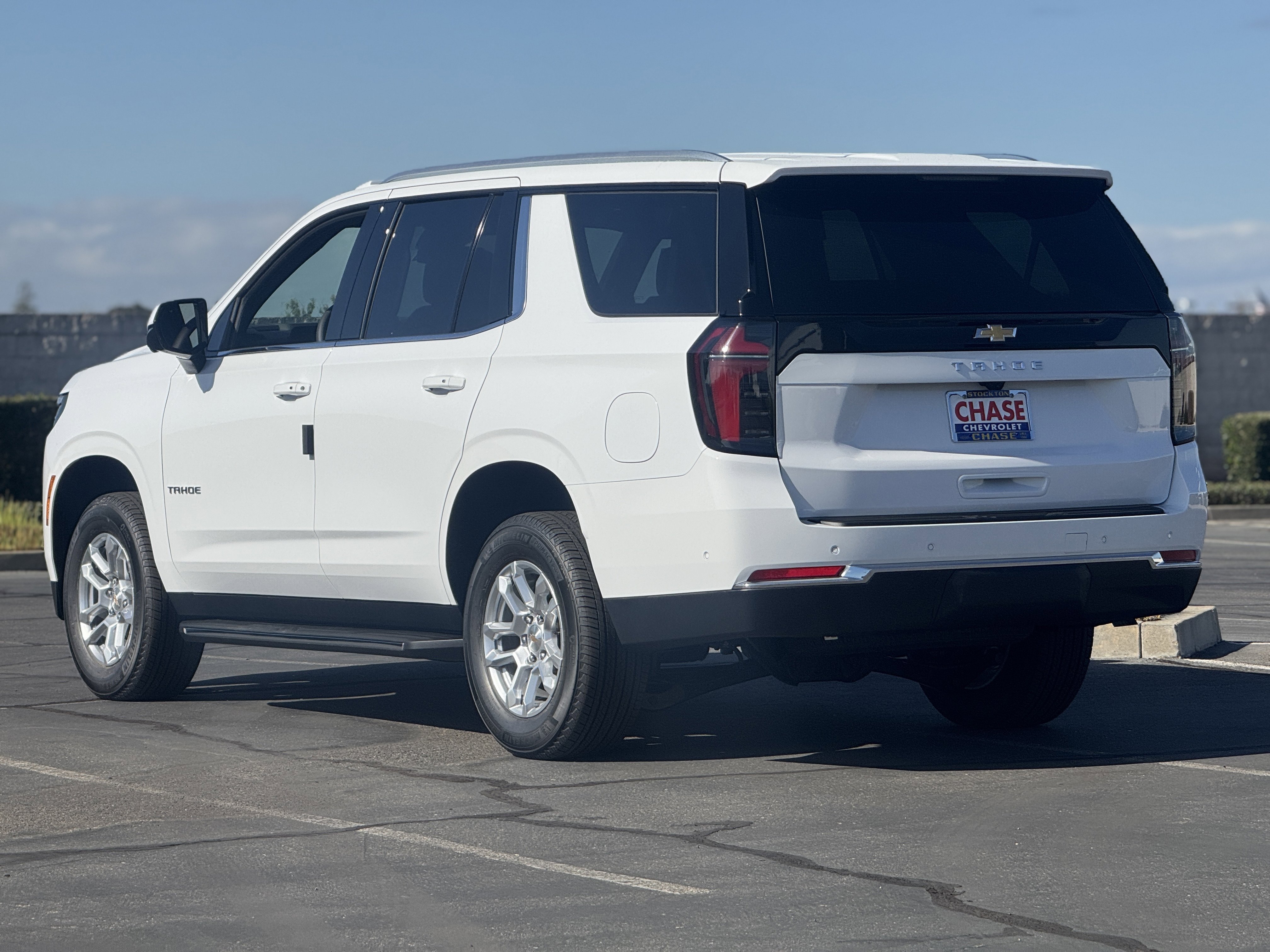 New 2026 Chevrolet Tahoe LS image 5
