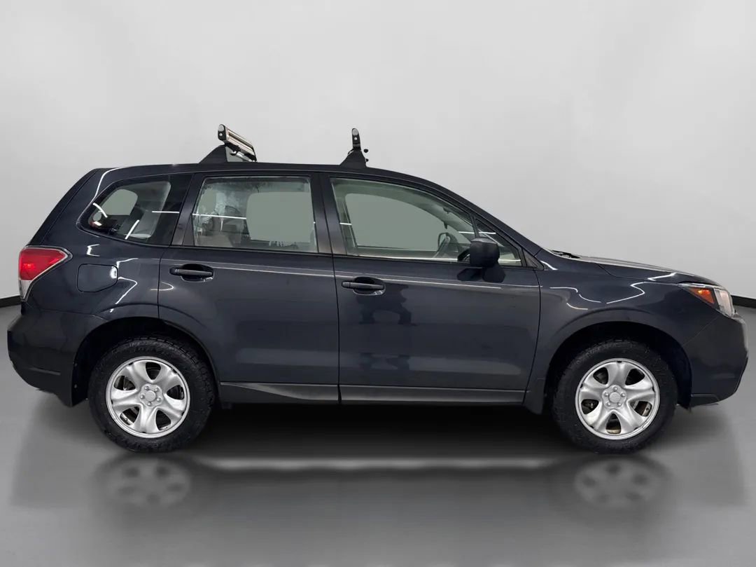 Used 2018 Subaru Forester 2.5i image 11