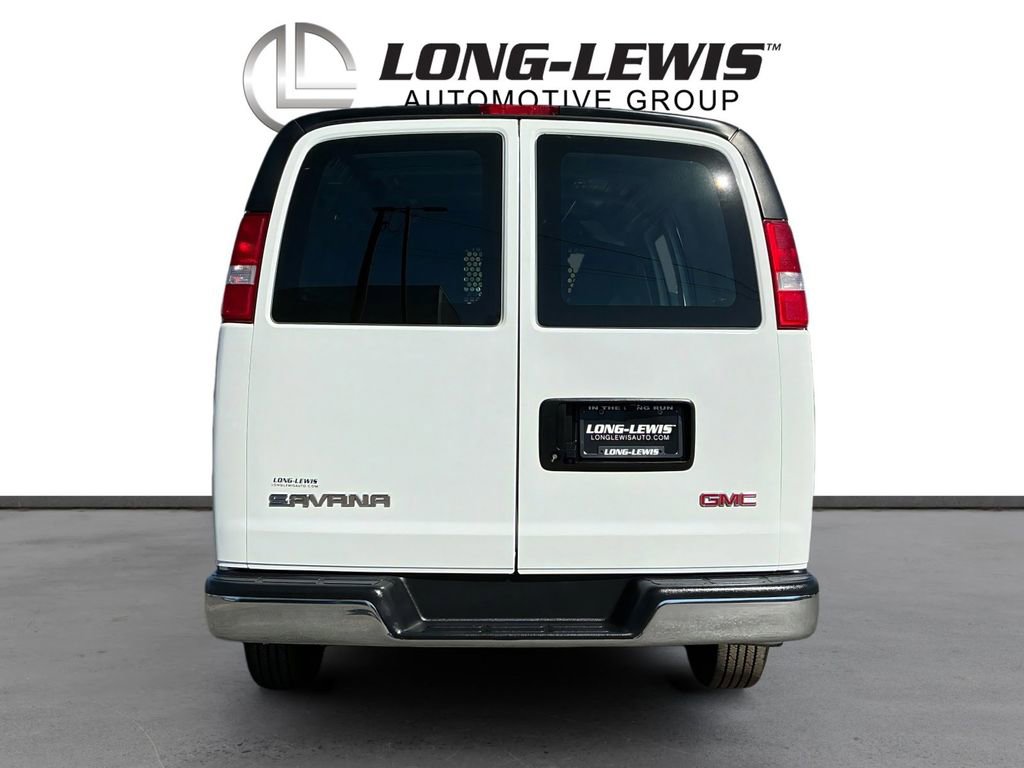 Used 2024 GMC Savana 2500 w/ Driver Convenience Package image 5