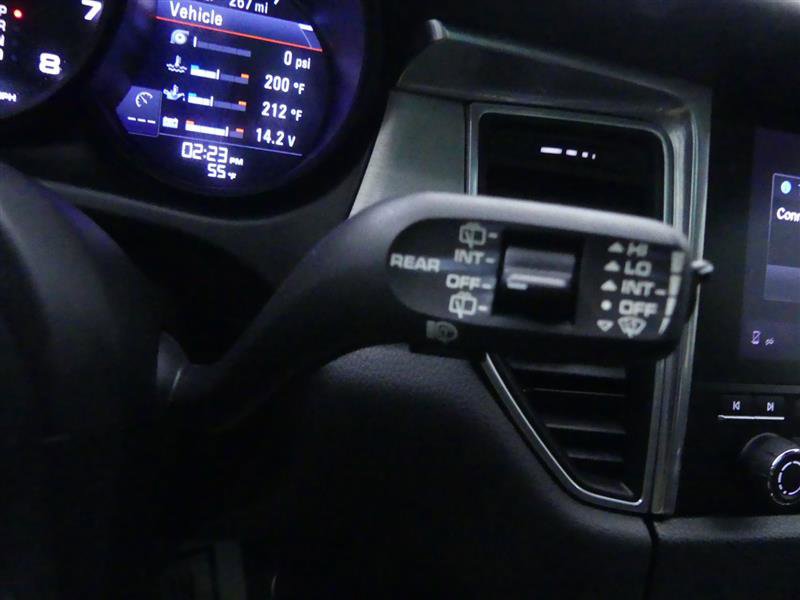 Used 2018 Porsche Macan Turbo image 19
