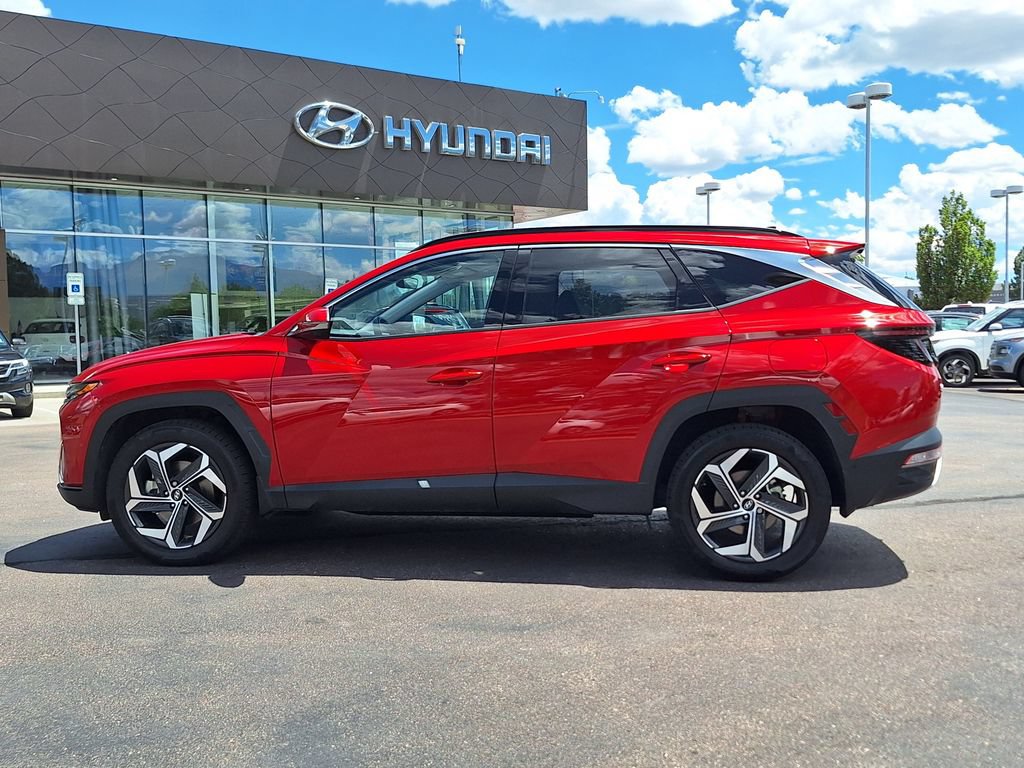 Certified 2022 Hyundai Tucson Limited AWD/4WD image 6