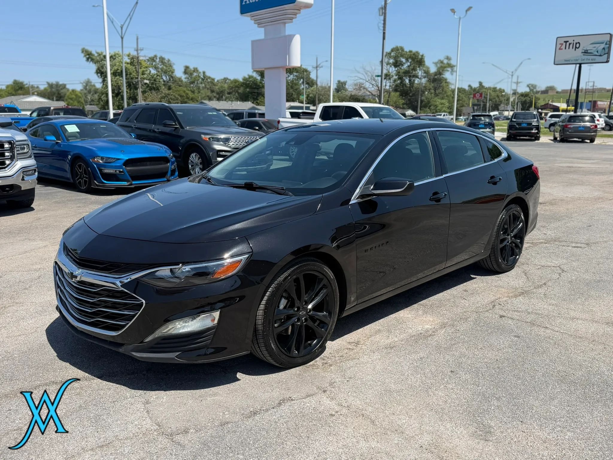 Used 2021 Chevrolet Malibu LT FWD image 3