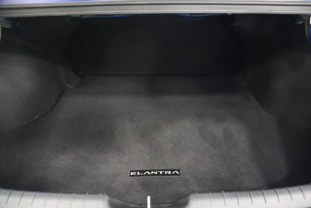 Used 2024 Hyundai Elantra SEL FWD image 26