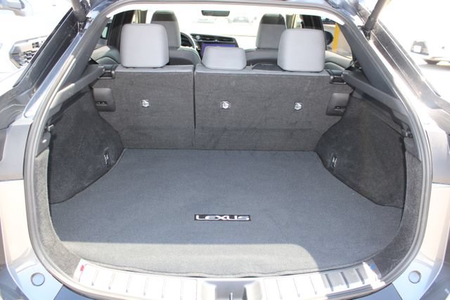 Certified 2025 Lexus RZ 300e w/ Accessory Package (Z1) FWD image 8