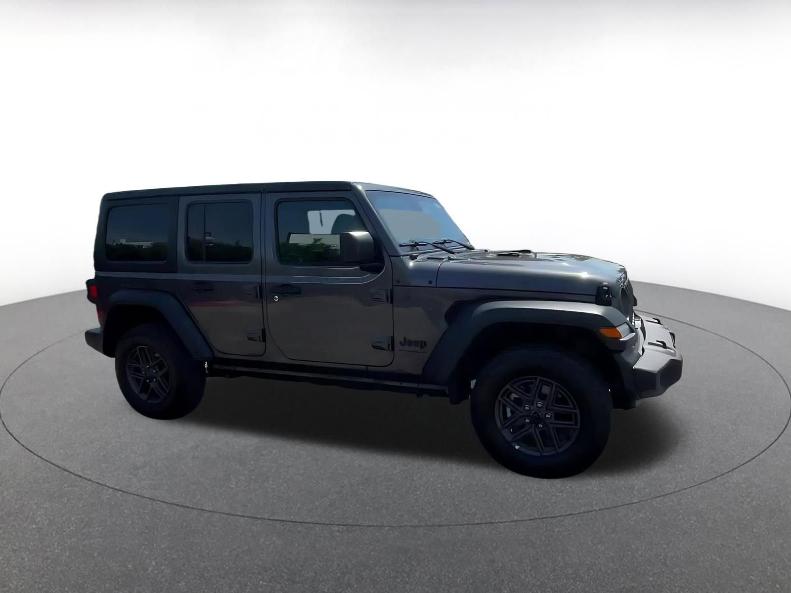 Used 2025 Jeep Wrangler Sport S image 2