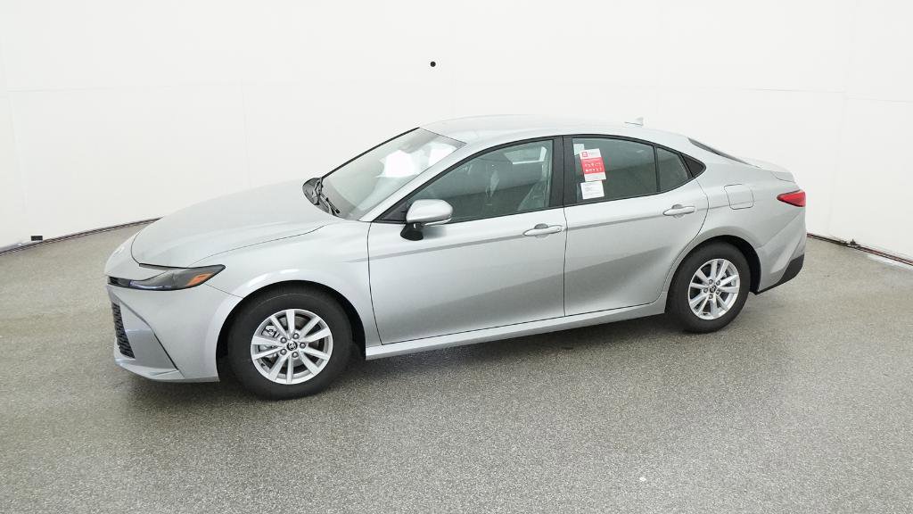 New 2026 Toyota Camry LE image 7