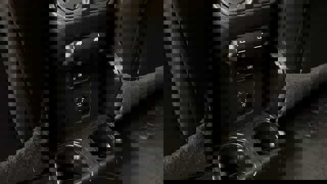 Used 2021 Jeep Gladiator Overland w/ Popular Equipment Package image 26