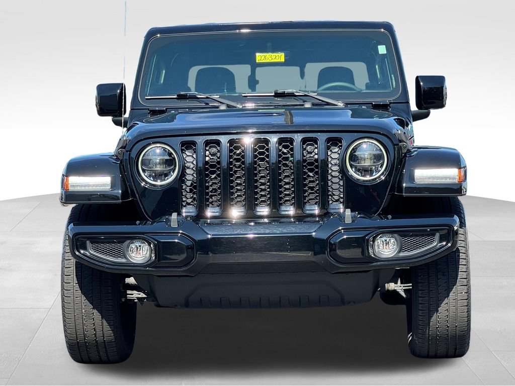 Used 2023 Jeep Gladiator Overland AWD/4WD image 2