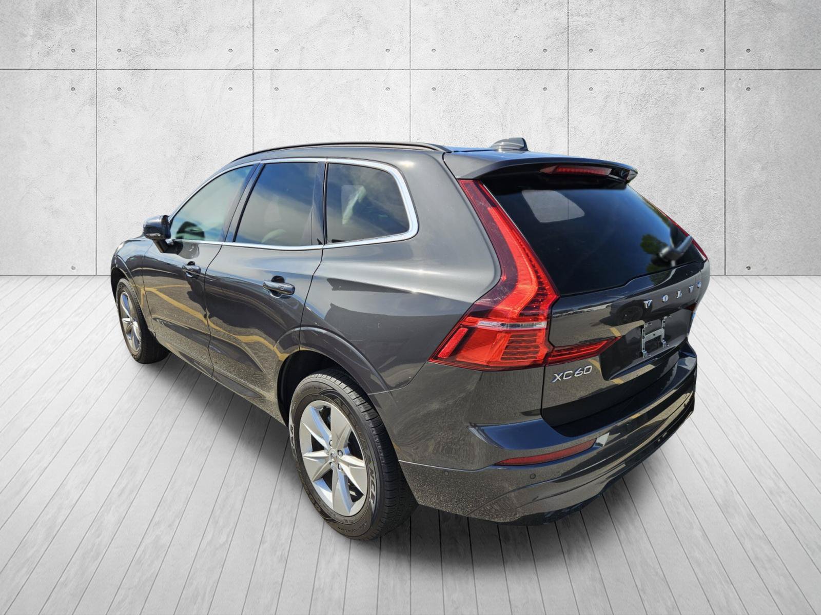 Used 2022 Volvo XC60 B5 Momentum AWD/4WD image 9