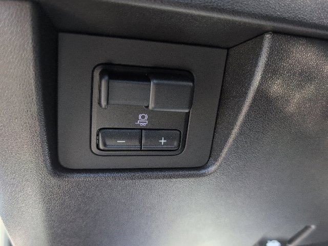 Used 2023 Chevrolet Colorado Trail Boss w/ Technology Package AWD/4WD image 21