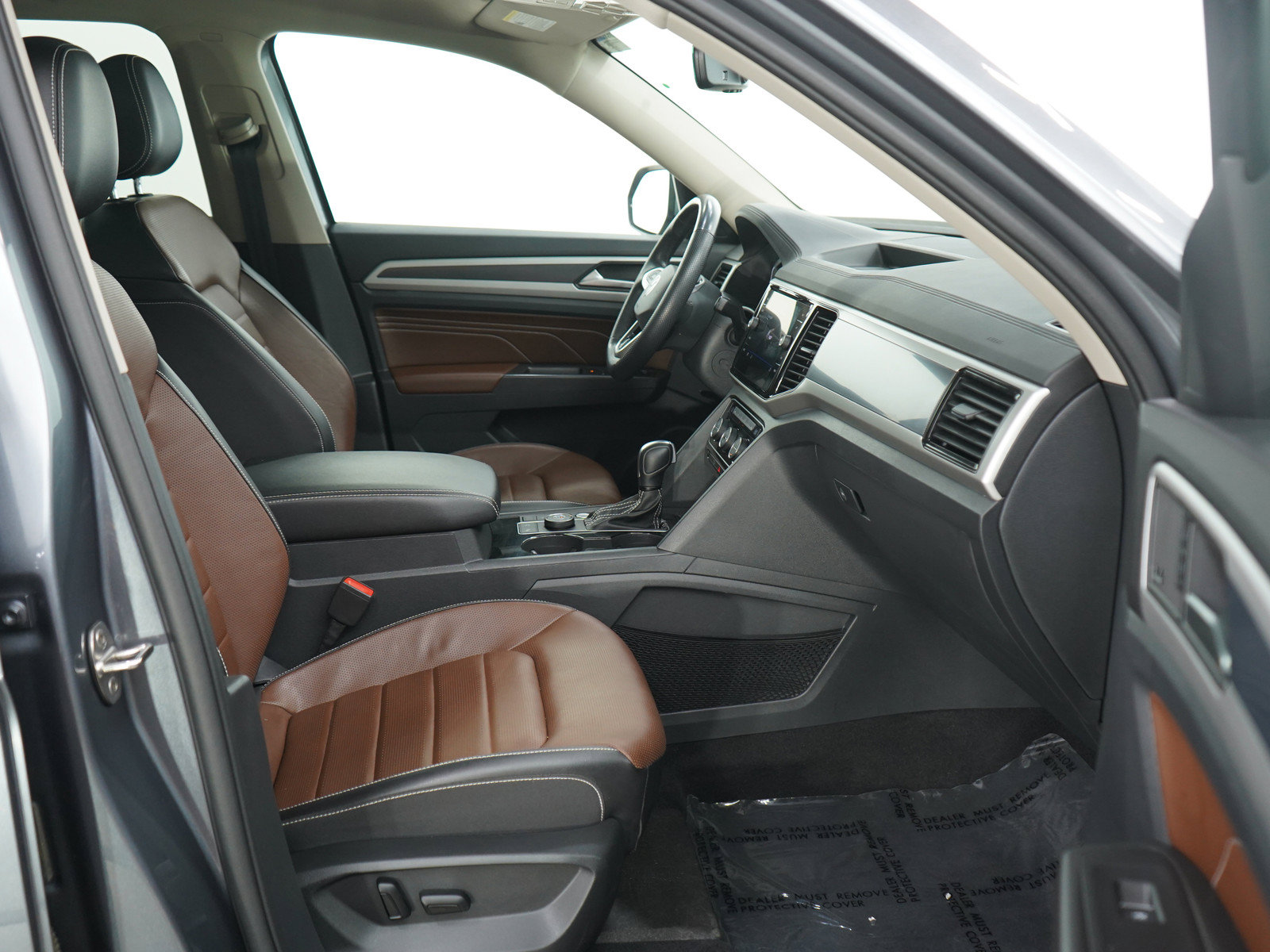Used 2022 Volkswagen Atlas SEL Premium AWD/4WD image 11
