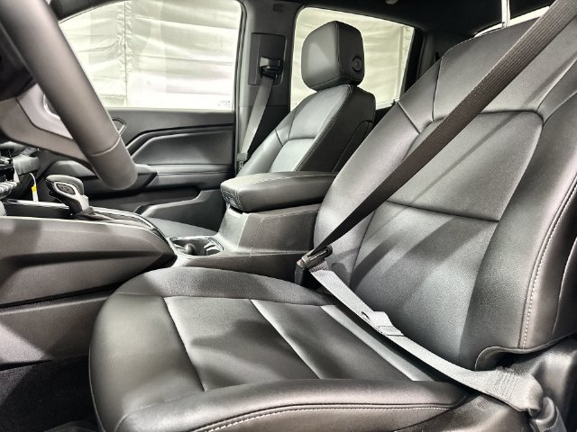New 2026 GMC Canyon Elevation w/ Convenience Package RWD image 19