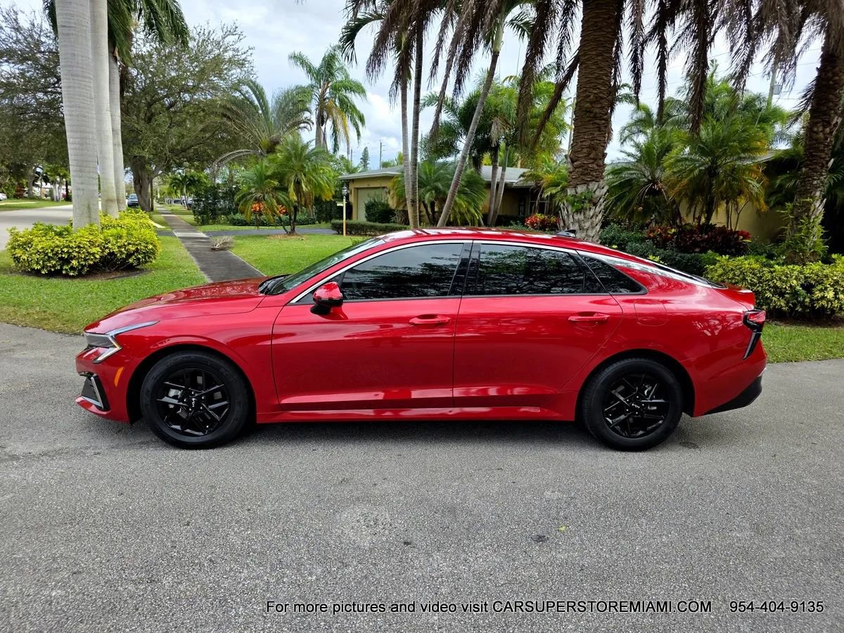 Used 2025 Kia K5 LXS image 12