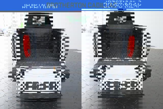 Certified 2024 GMC Sierra 1500 SLT image 9