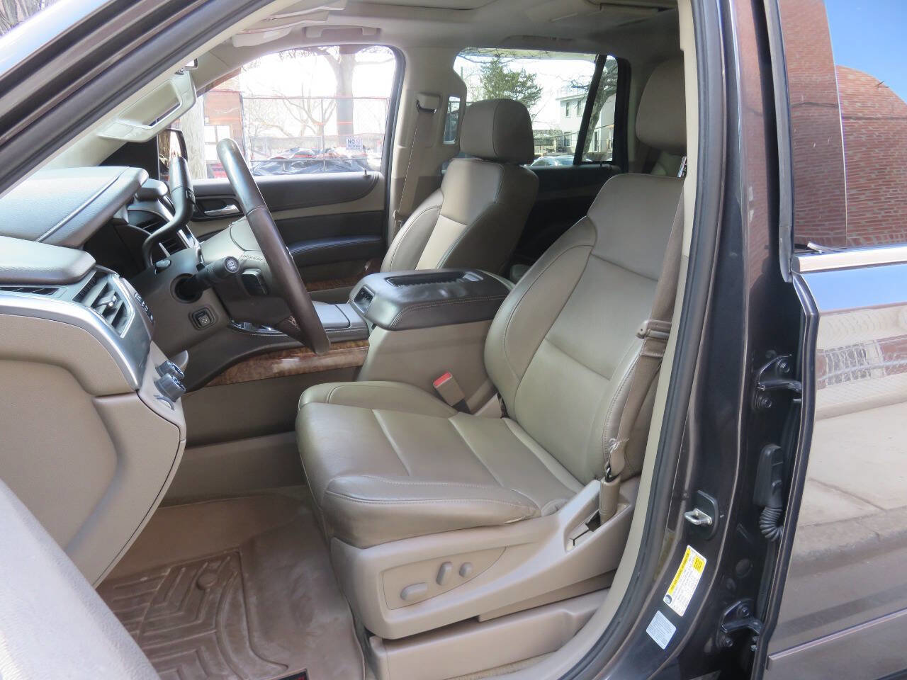 Used 2015 Chevrolet Tahoe LTZ image 12