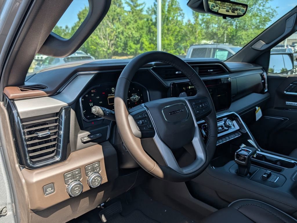 New 2026 GMC Sierra 1500 Denali w/ Denali Reserve Package AWD/4WD image 9