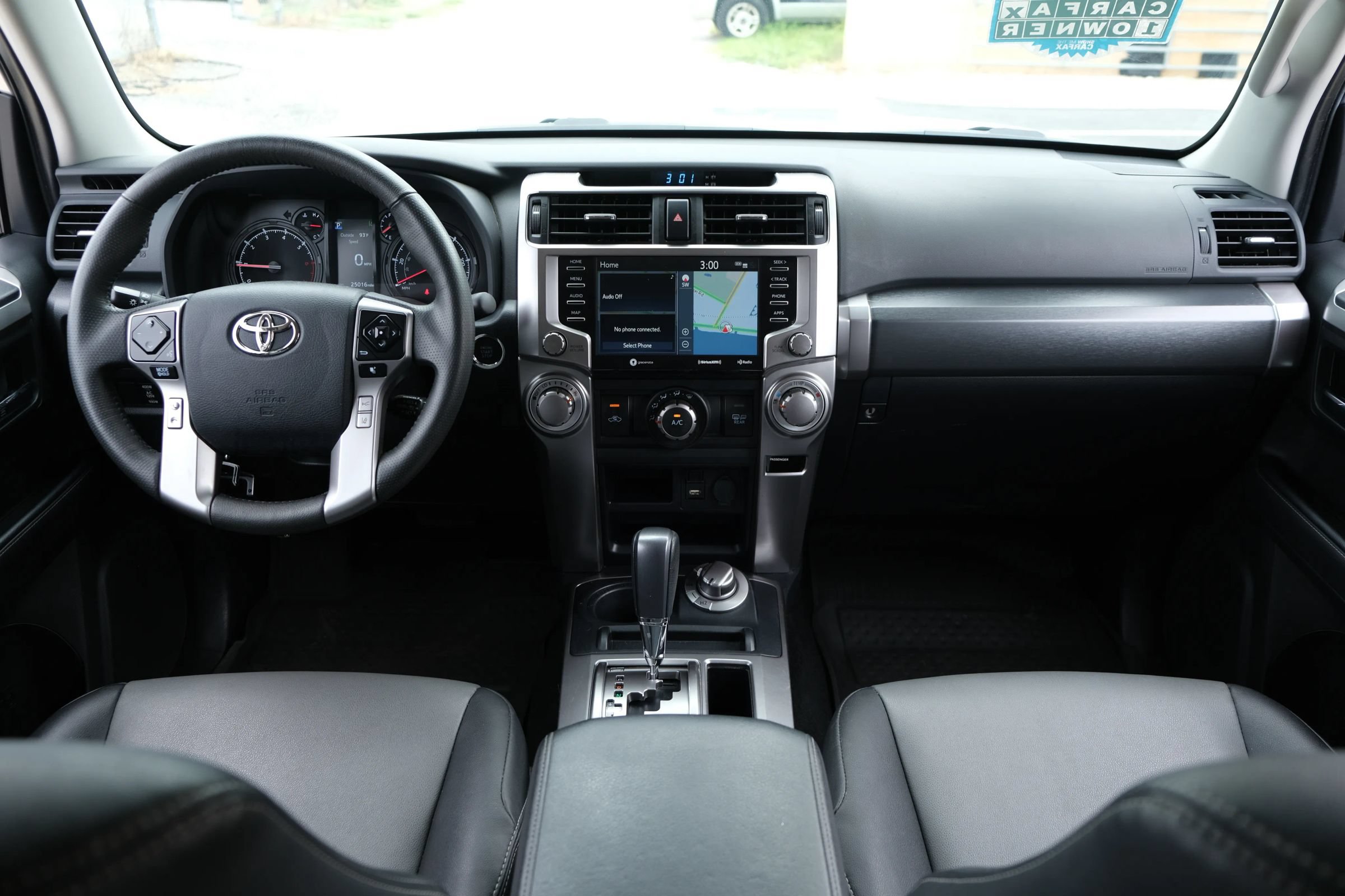 Used 2022 Toyota 4Runner SR5 Premium w/ Moonroof Package AWD/4WD image 10