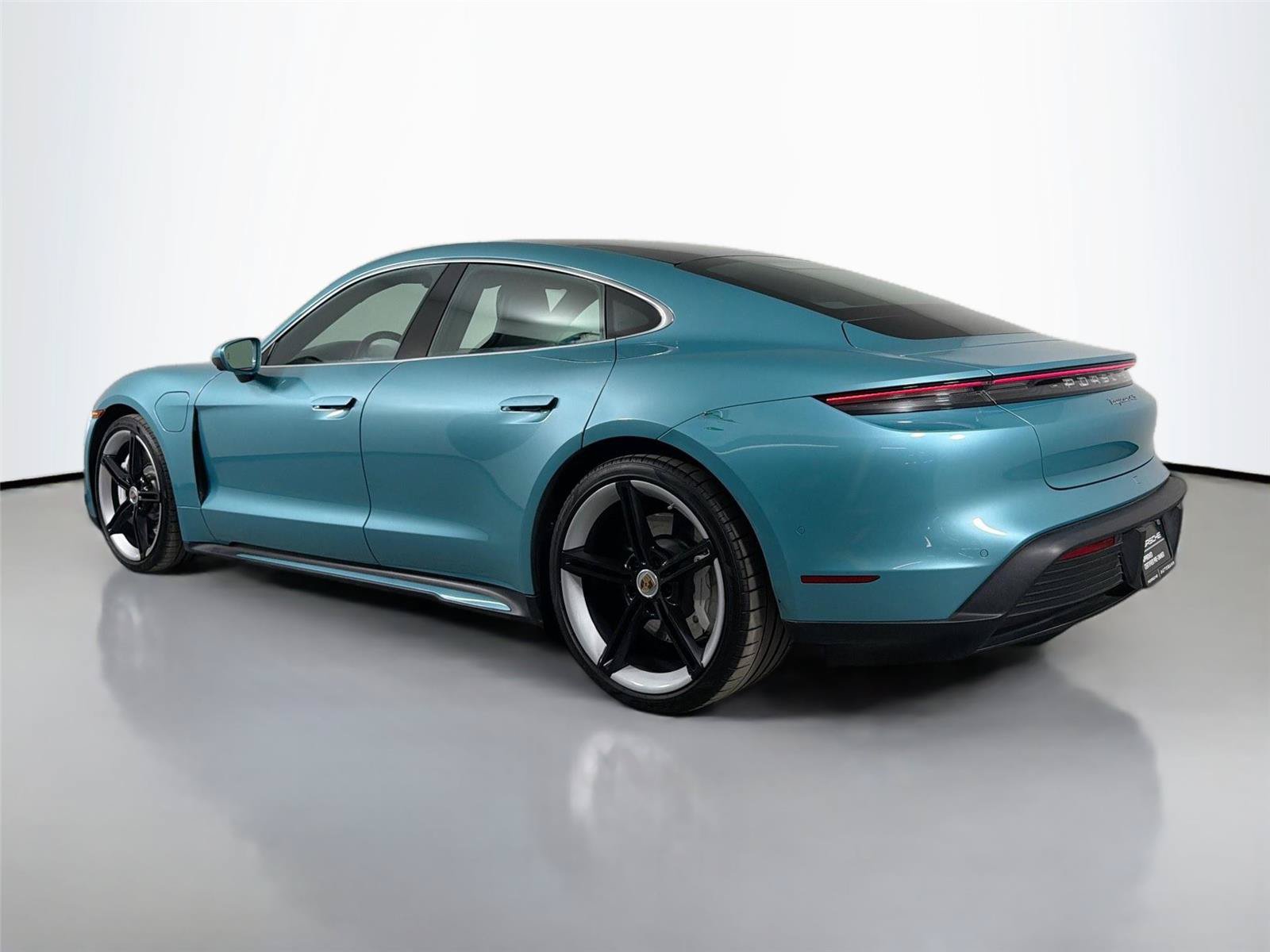 Certified 2024 Porsche Taycan 4S w/ Premium Package AWD/4WD image 3