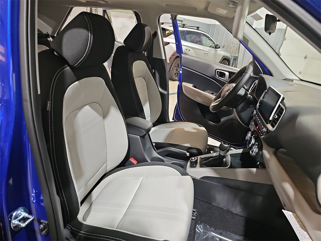 New 2026 Hyundai Venue SEL image 10