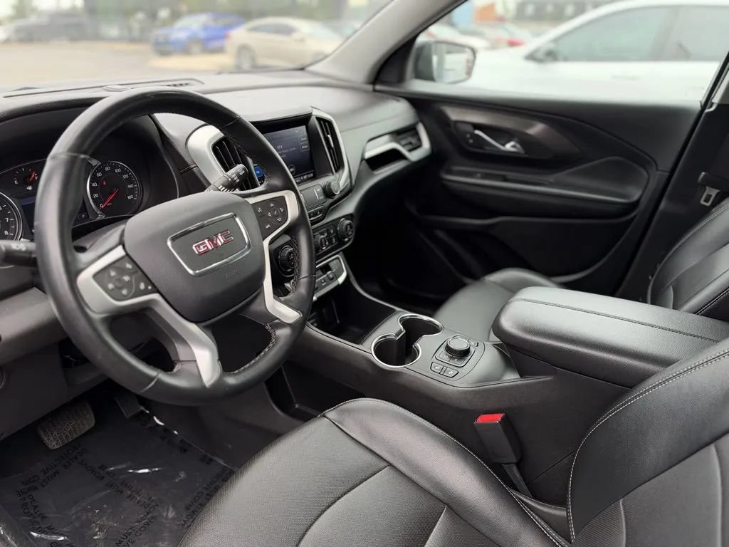 Used 2023 GMC Terrain SLT AWD/4WD image 10