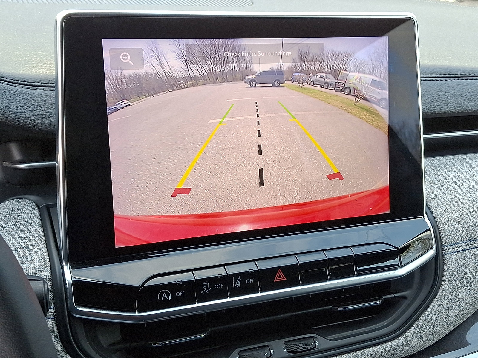 Used 2024 Jeep Compass Latitude image 18