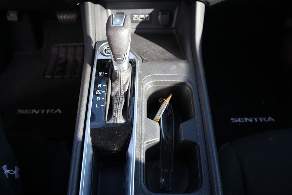 Certified 2025 Nissan Sentra SV image 19