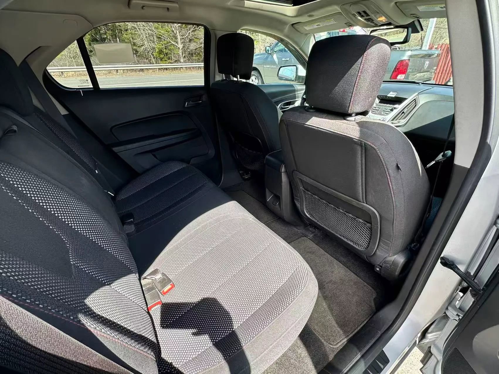 Used 2010 Chevrolet Equinox LT w/ Vehicle Interface Package image 11