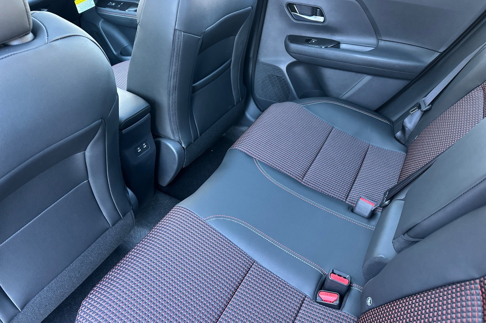 New 2026 Nissan Kicks SR w/ SR Premium Package image 9