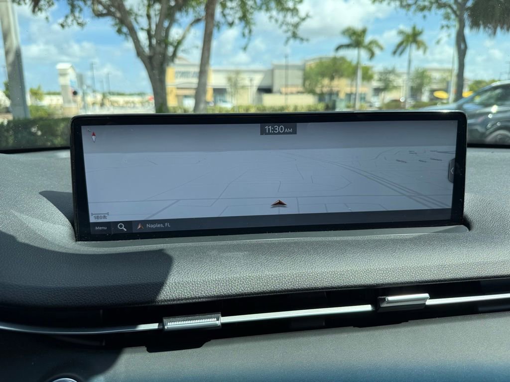 Used 2025 Genesis GV70 2.5T w/ Advanced Package image 21