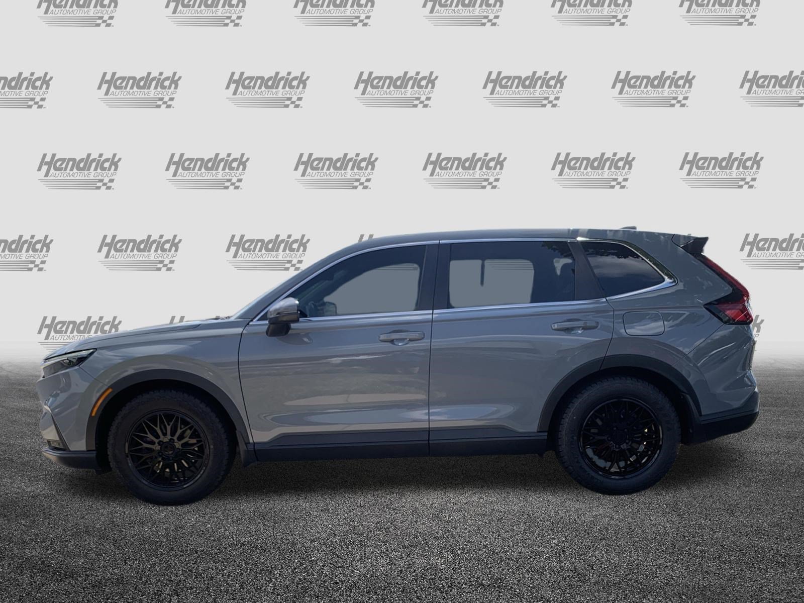 Used 2023 Honda CR-V EX-L image 7