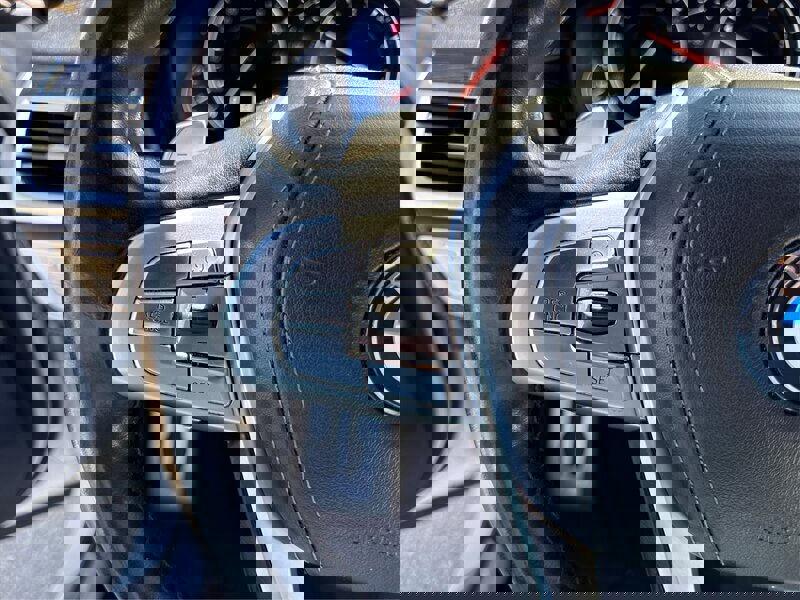 Used 2019 BMW 740i w/ M Sport Package image 26