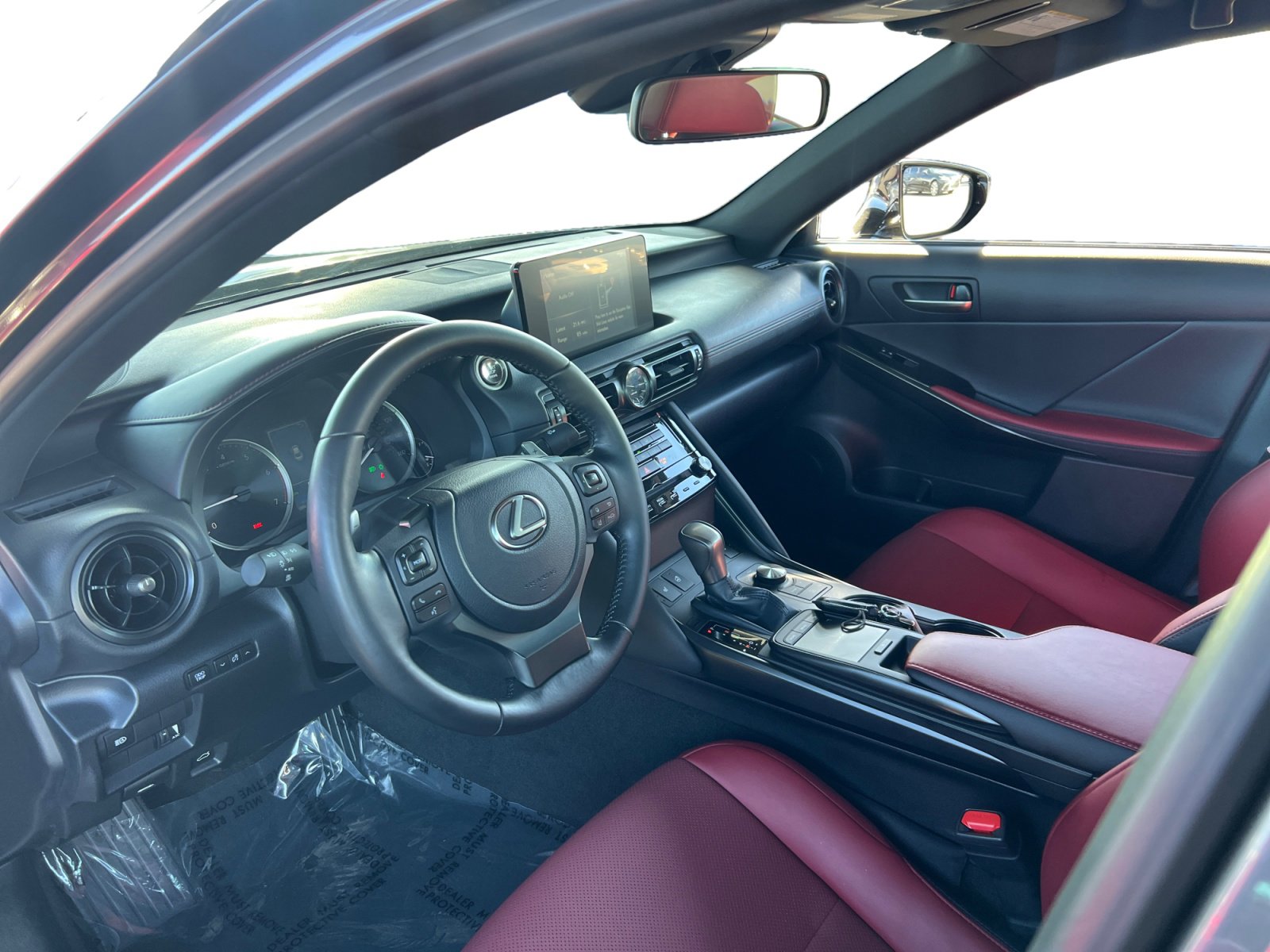 Used 2025 Lexus IS 300 F Sport image 9