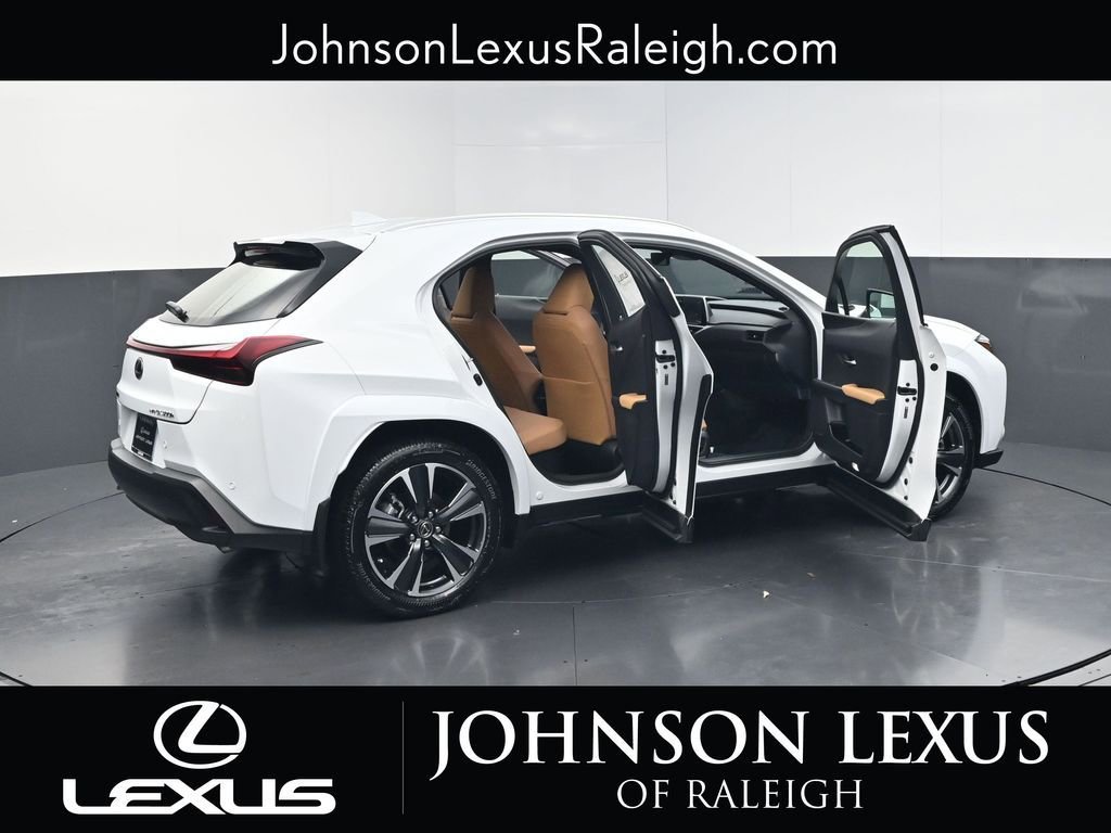 New 2026 Lexus UX 300h AWD image 31