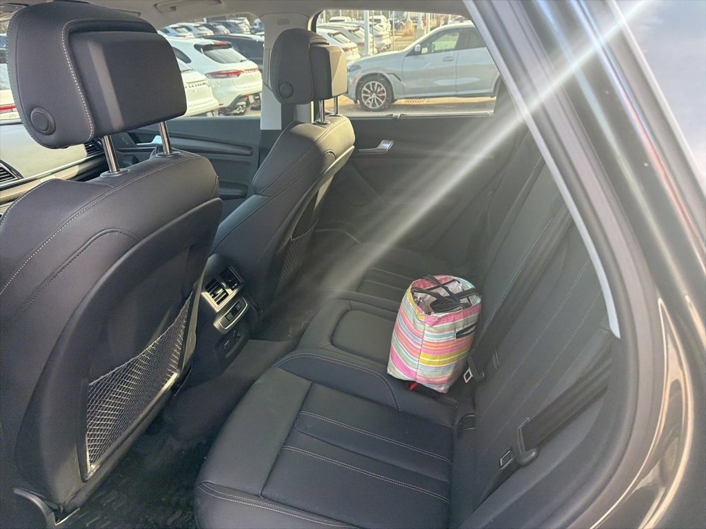 Used 2023 Audi Q5 2.0T Premium Plus w/ Premium Plus Package image 4