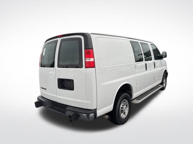 Used 2023 Chevrolet Express 2500 w/ Driver Convenience Package image 12