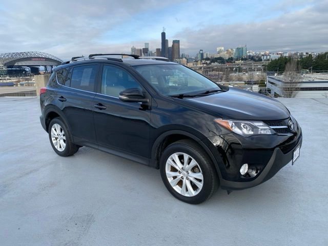 Used 2015 Toyota RAV4 Limited image 1