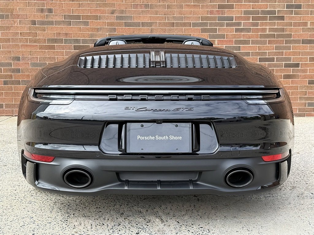 Certified 2023 Porsche 911 Carrera GTS image 6