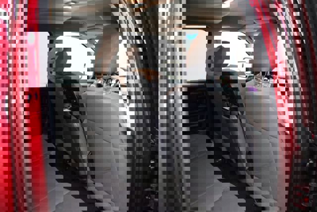 Used 2018 RAM 1500 Express image 25