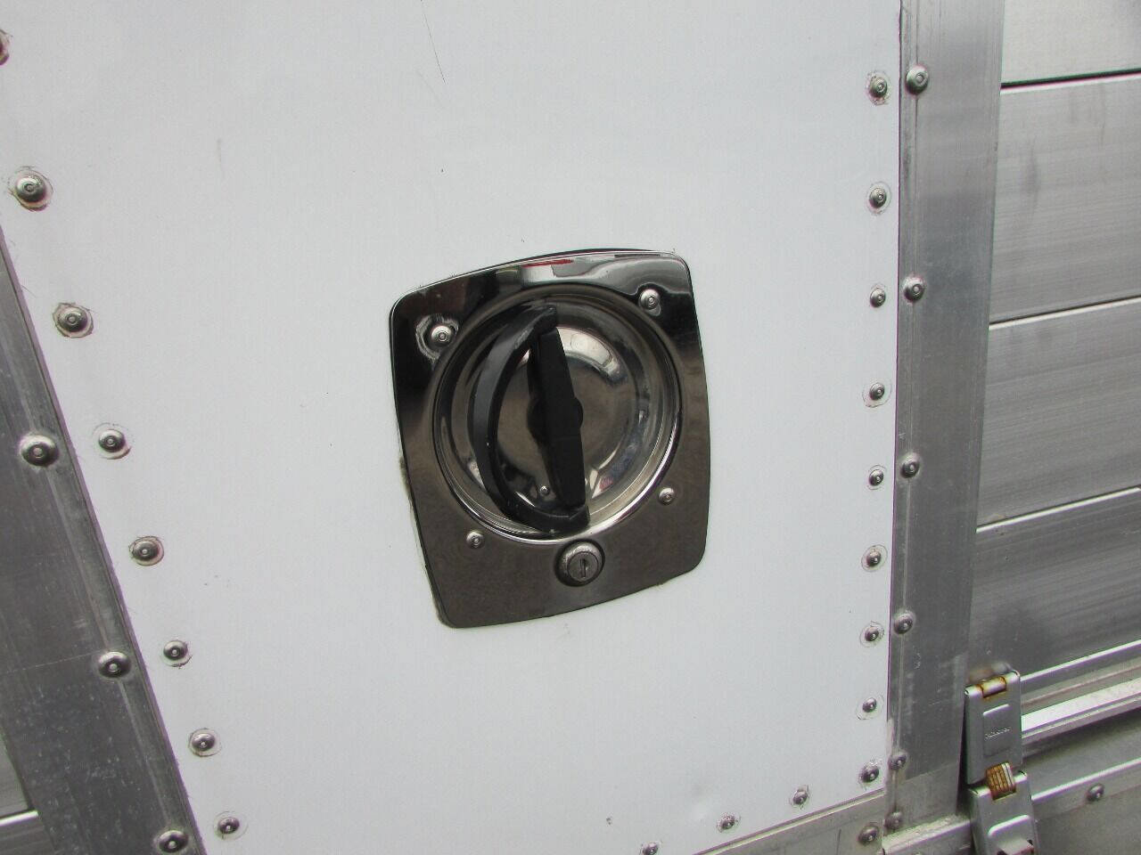 Used 2012 Ford E-450 and Econoline 450 Super Duty w/ PWR Locks & Windows Group image 55