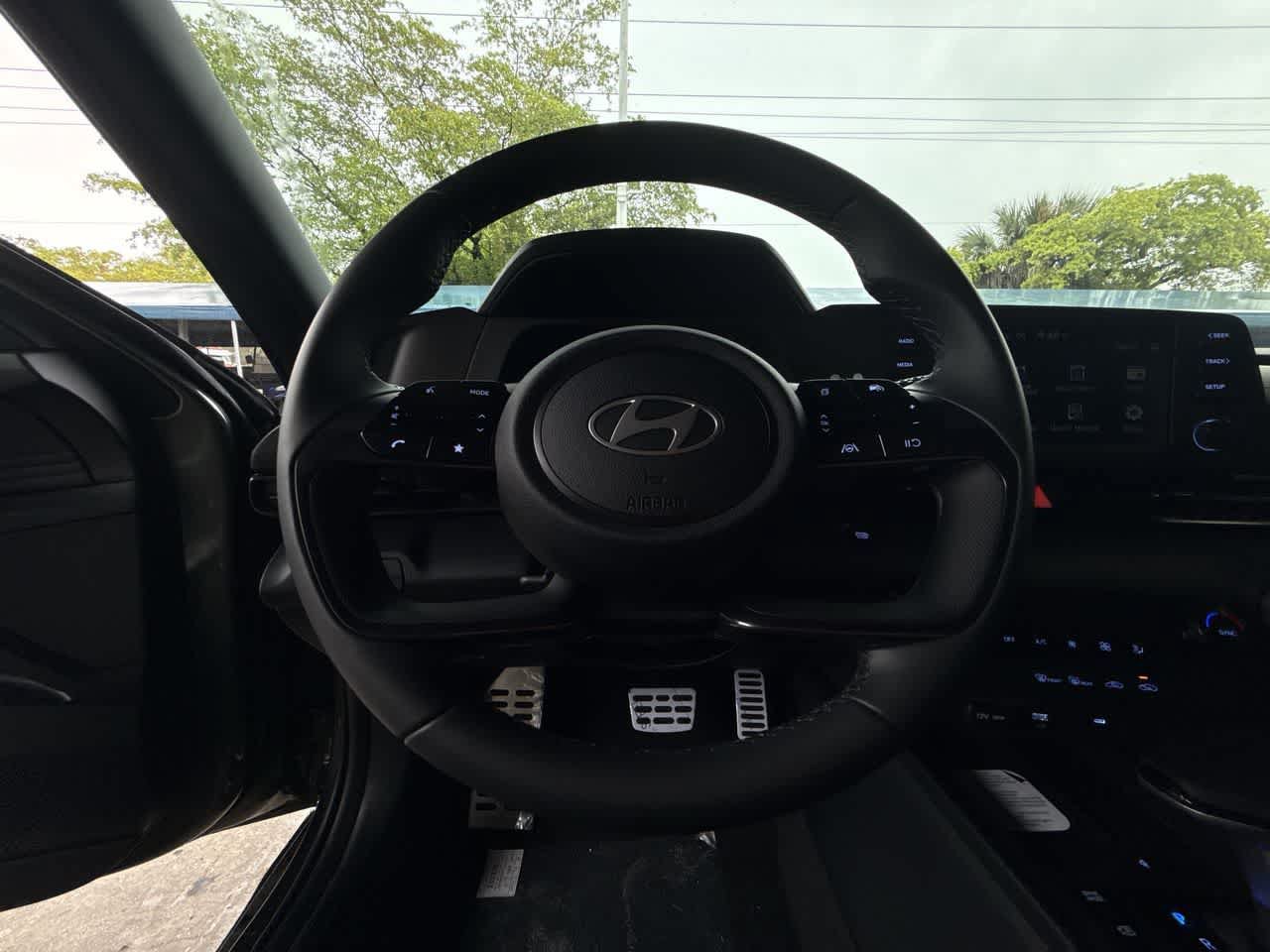 New 2026 Hyundai Elantra Sport w/ Cargo Package FWD image 15