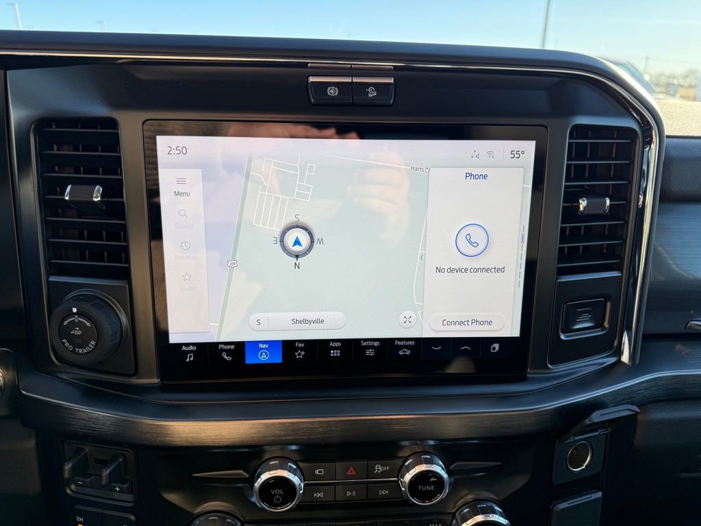 New 2026 Ford F250 Lariat w/ Black Appearance Package image 30