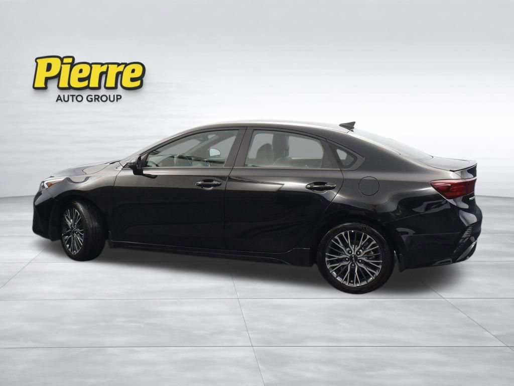 Used 2024 Kia Forte GT-Line w/ GT-Line Premium Package image 5