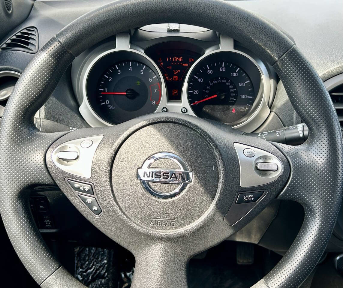 Used 2015 Nissan Juke S AWD/4WD image 18